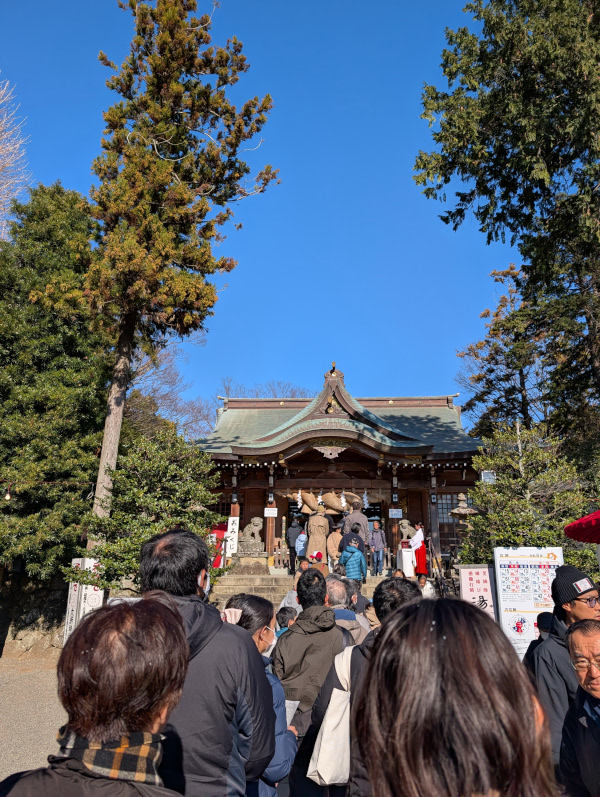 六所神社へ初詣 New Year's visit to Rokusho Shrine