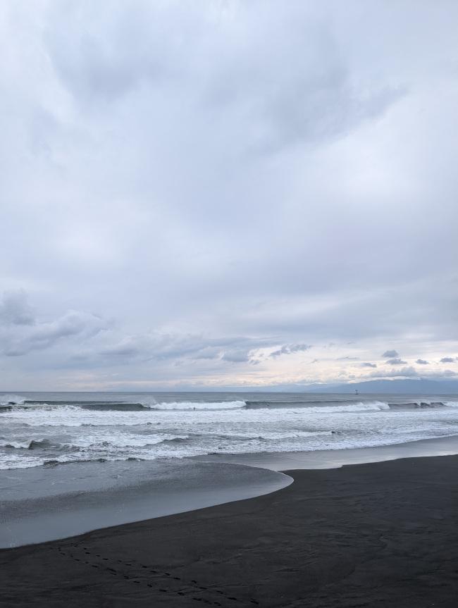 今日は波があります